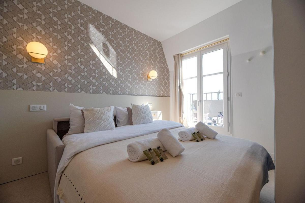 Apartment Eiffel Tower View Paris